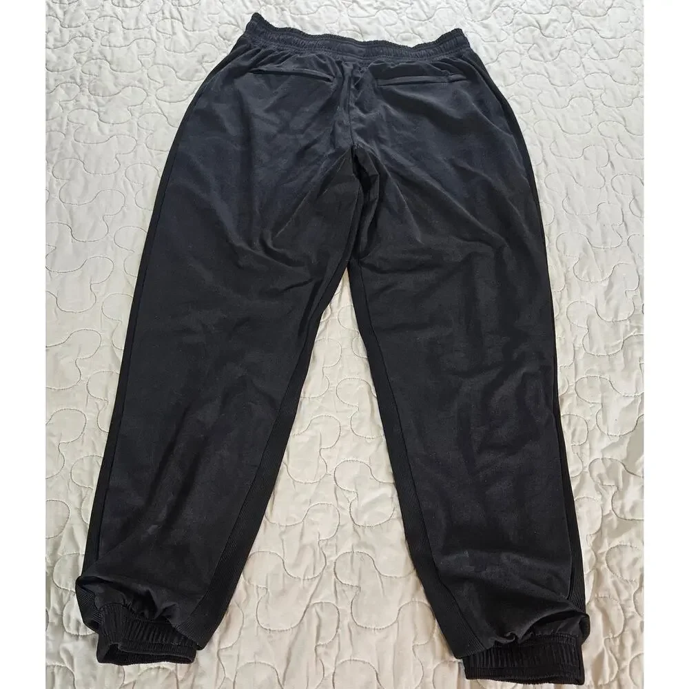 EUC Athleta Brooklyn Lined Joggers Sz 8 Black Camo - Picture 10 of 11